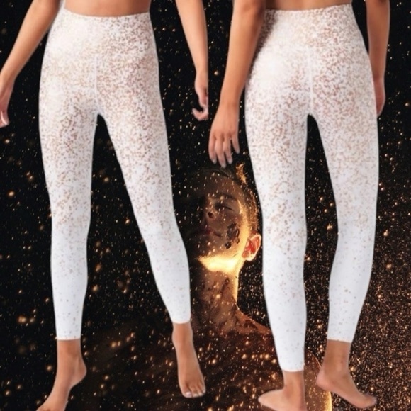 Zyia White Stay Gold Light ‘n Tight High Rise 7/8 Leggings - Picture 1 of 7